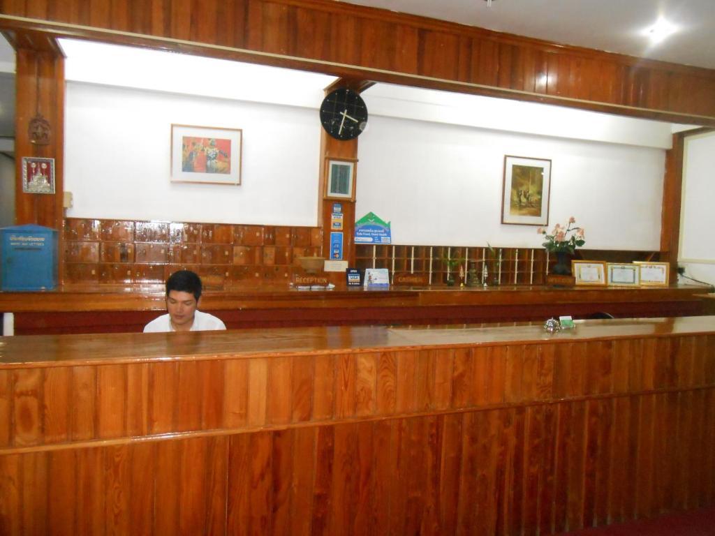 Hôtel Lao à Vientiane Extérieur photo