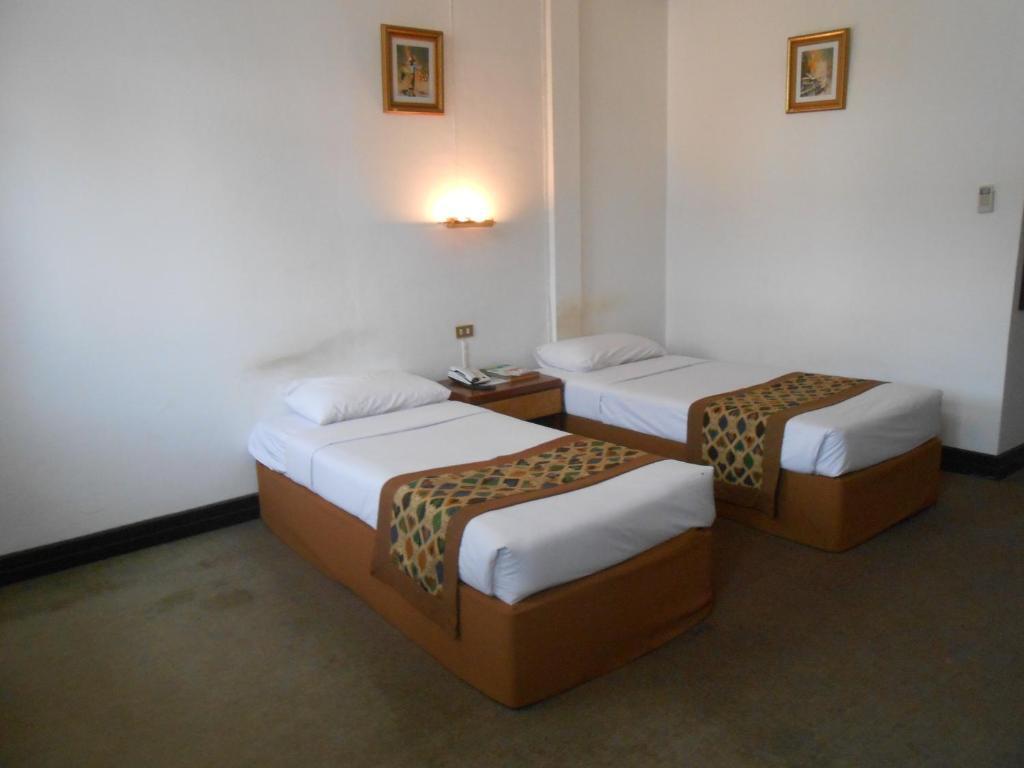 Hôtel Lao à Vientiane Extérieur photo