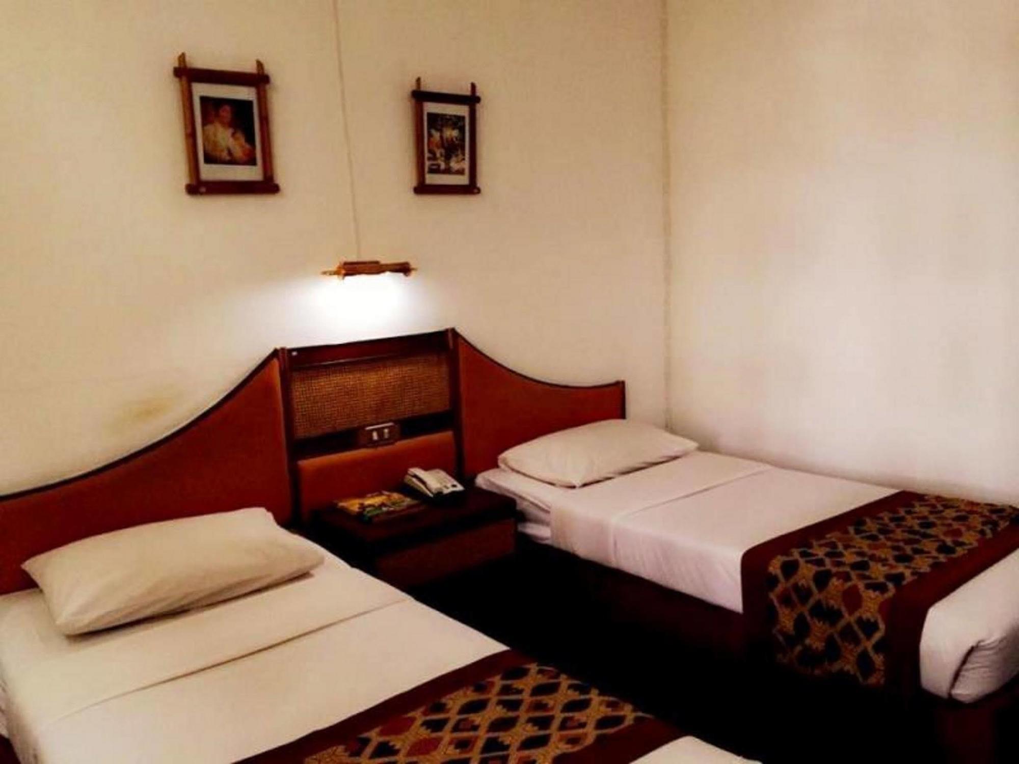 Hôtel Lao à Vientiane Extérieur photo